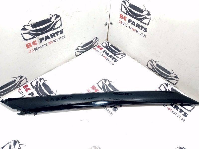 Накладка передней стойки левая Nissan Rogue 2021 T33 2.5 768376RR0A Б/У