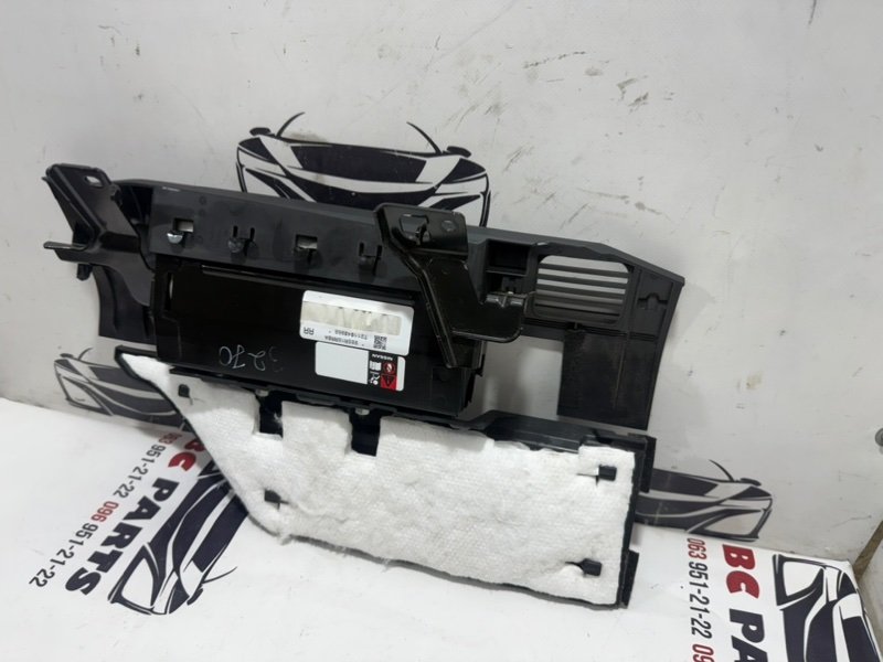 Подушка безопасности в колени передняя правая Rogue 2021 T33 2.5