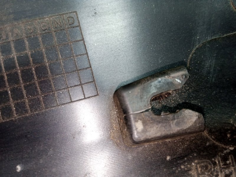 Арка крыла задняя правая Rogue 2021 T33 2.5