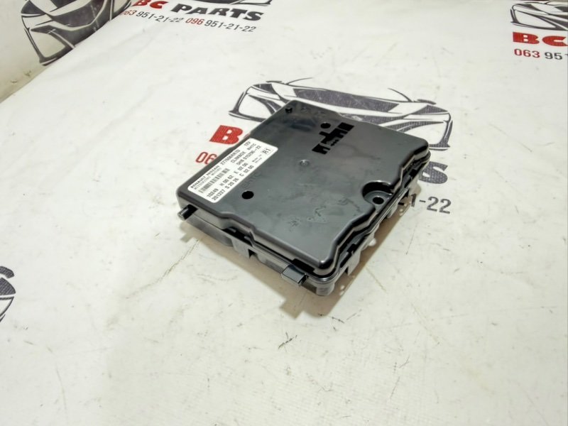 Блок управления климат-контролем Rogue 2021 T33 2.5