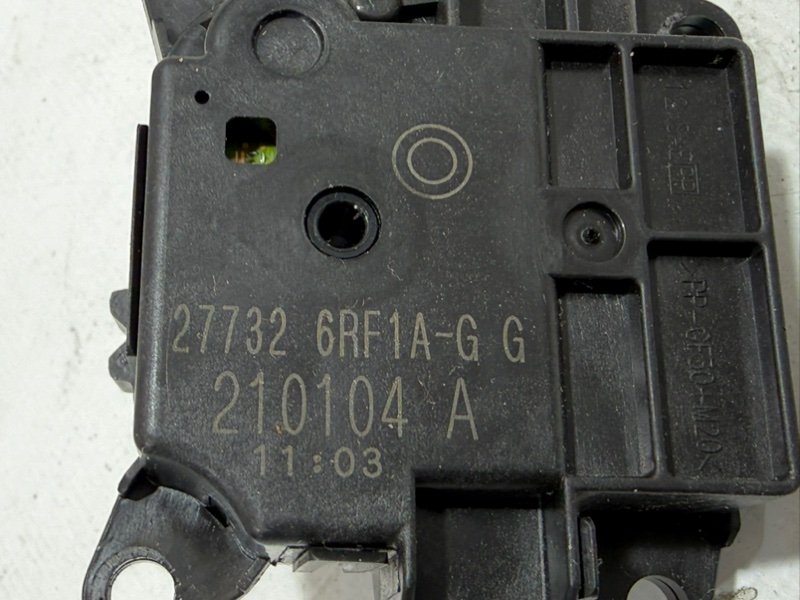 Мотор печки Rogue 2021 T33 2.5