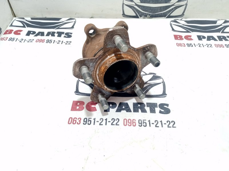 Запчасть ступица задняя Nissan Rogue 2021 T33 2.5 432026RR0A Б/У Ступица задняя Nissan Rogue 2021 T33 2.5 432026RR0A Б/У