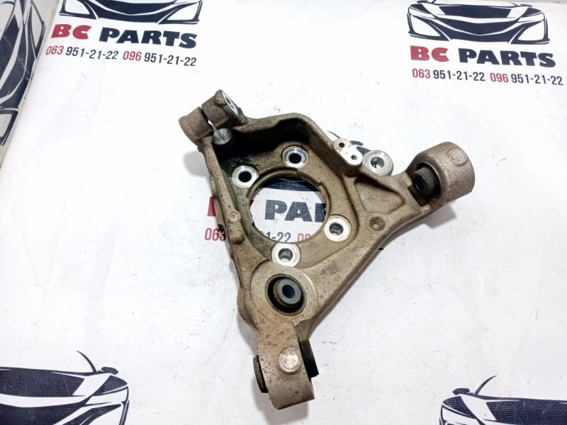 Цапфа задняя правая Rogue 2021 T33 2.5