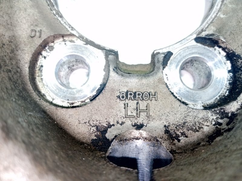 Цапфа передняя левая Rogue 2021 T33 2.5 Цапфа передняя левая Rogue 2021 T33 2.5