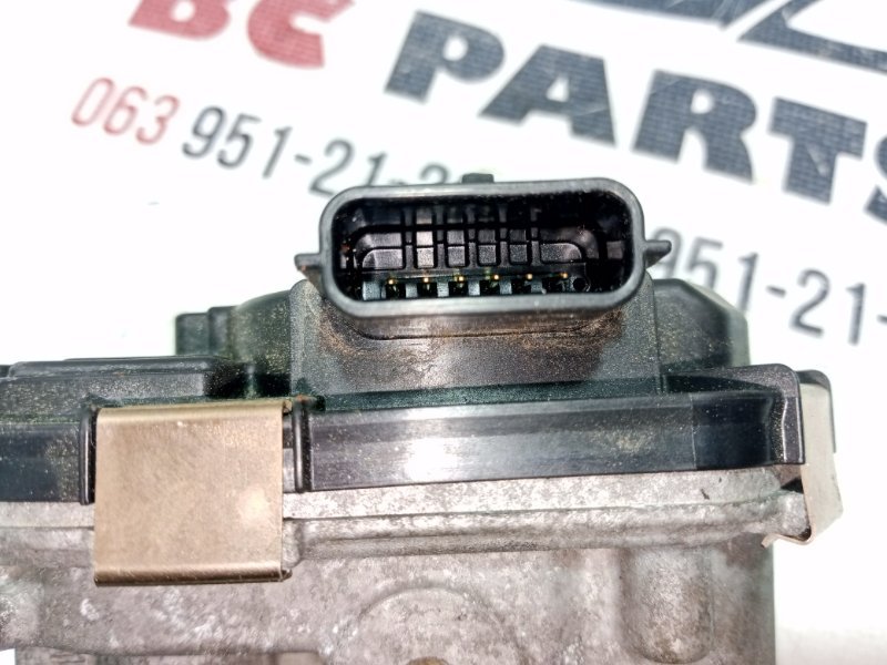 Клапан EGR Nissan Rogue T33 2.5