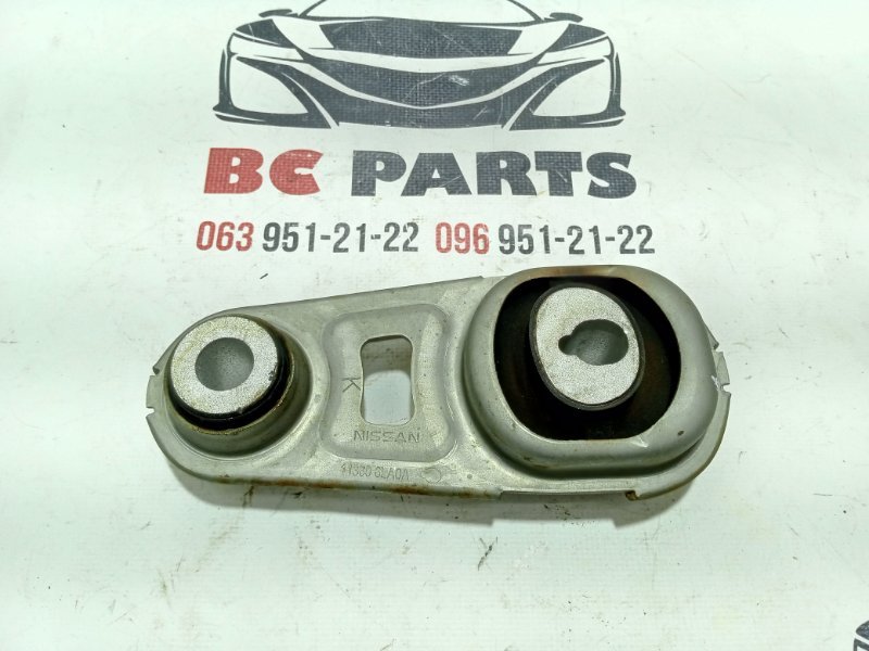 Запчасть подушка двигателя нижняя Nissan Rogue 2021 T33 2.5 113606LA0A Б/У Подушка двигателя нижняя Nissan Rogue 2021 T33 2.5 113606LA0A Б/У