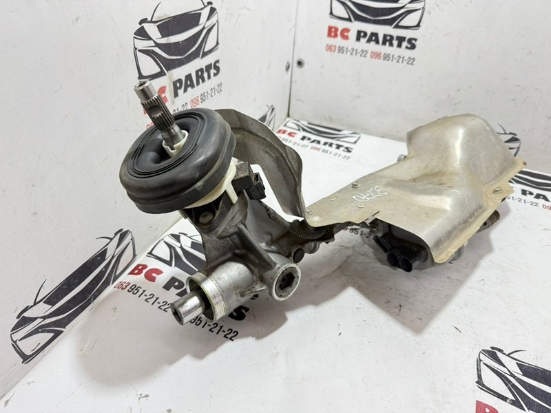 Запчасть рулевая рейка Nissan Rogue 2021 T33 2.5 49001-6RR2A Б/У Рулевая рейка Nissan Rogue 2021 T33 2.5 49001-6RR2A Б/У