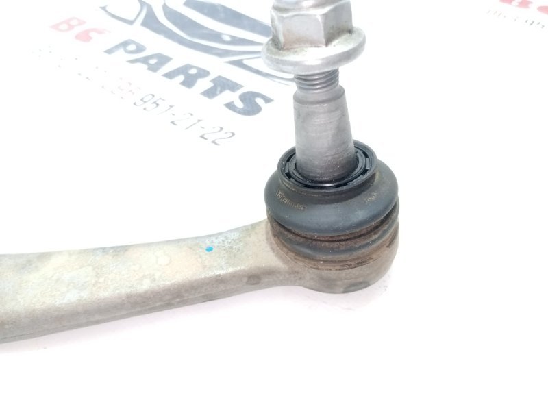Рулевой наконечник передний левый Nissan Rogue T33 2.5