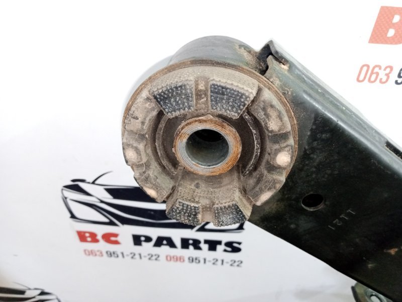 Подрамник задний Rogue 2021 T33 2.5