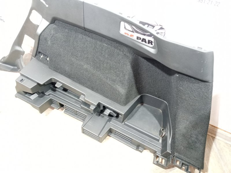 Карта багажника правая Rogue 2021 T33 2.5