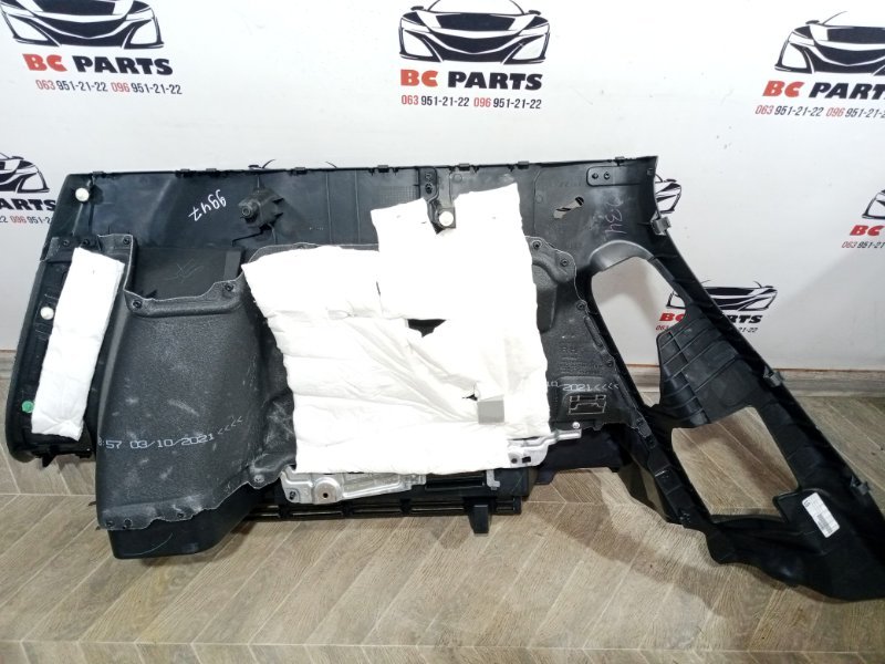 Карта багажника правая Rogue 2021 T33 2.5