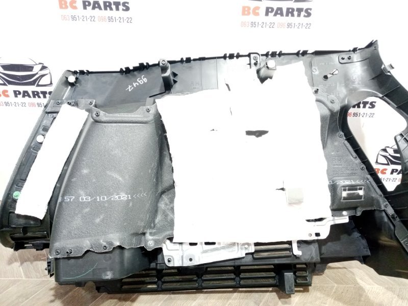 Карта багажника правая Rogue 2021 T33 2.5