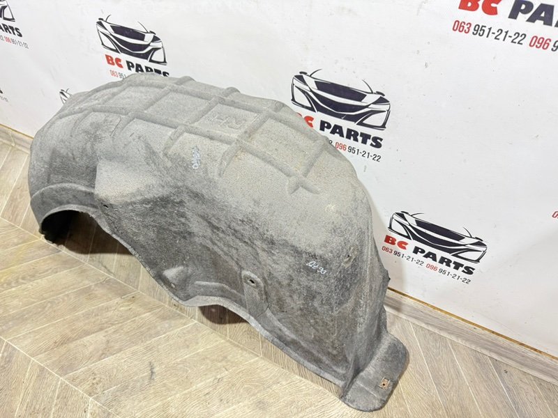Подкрылок задний правый Nissan Rogue T32 QR25 2.5 Подкрылок задний правый Nissan Rogue T32 QR25 2.5