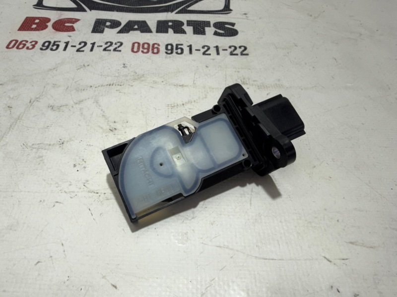 Датчик массового расхода воздуха Rogue 2021 T33 2.5