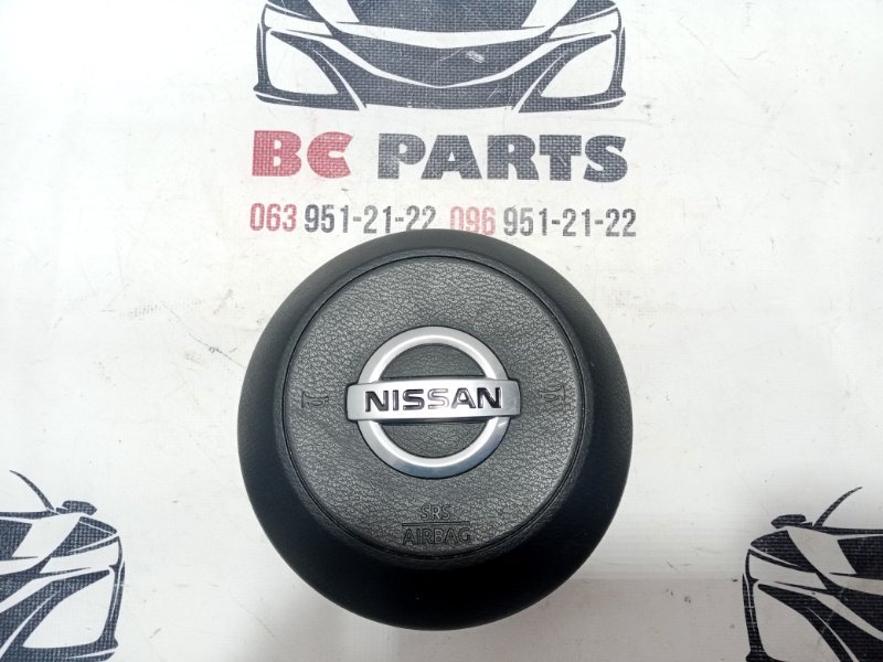 Запчасть подушка безопасности в руль Nissan Rogue 2021 T33 2.5 K85106RF0A Б/У Подушка безопасности в руль Nissan Rogue 2021 T33 2.5 K85106RF0A Б/У