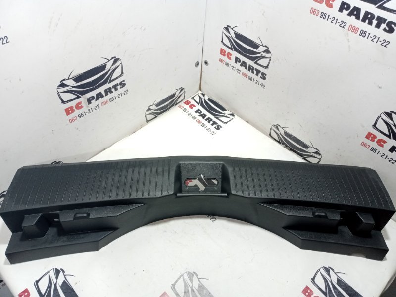 Накладка замка багажника Nissan Rogue 2021 T33 2.5 849926RA0A Б/У