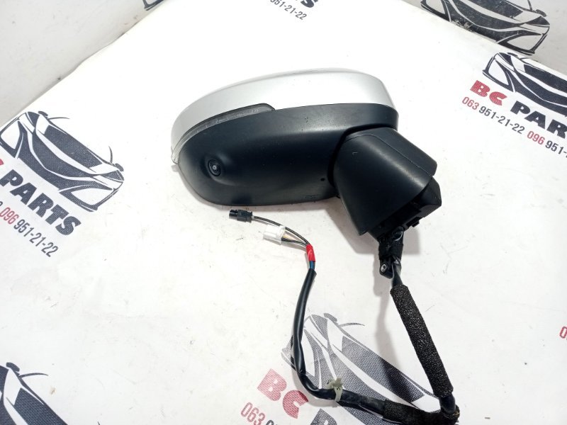 Зеркало заднего вида боковое правое Nissan Rogue 2021 T33 2.5 96301-6RF2A Б/У