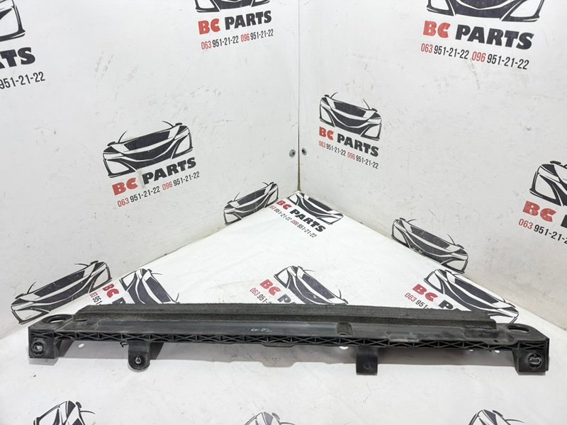 Крепление радиатора Rogue 2021 T33 2.5