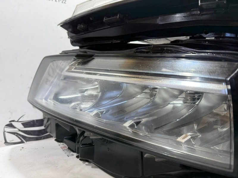 Фара Led передняя левая Rogue 2021 T33 2.5 Фара Led передняя левая Rogue 2021 T33 2.5