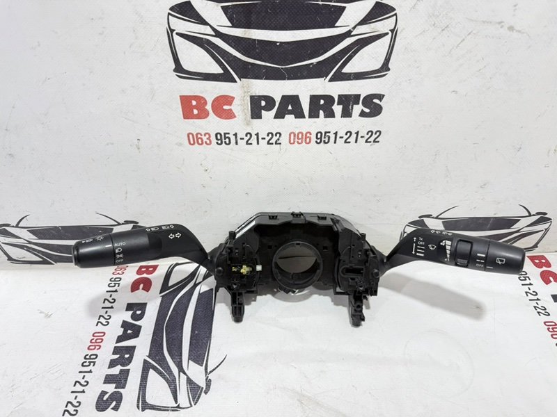 Подрулевые переключатели Nissan Rogue 2021 T33 2.5 25560-6RR5A Б/У