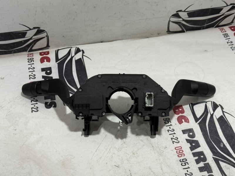 Подрулевые переключатели Rogue 2021 T33 2.5