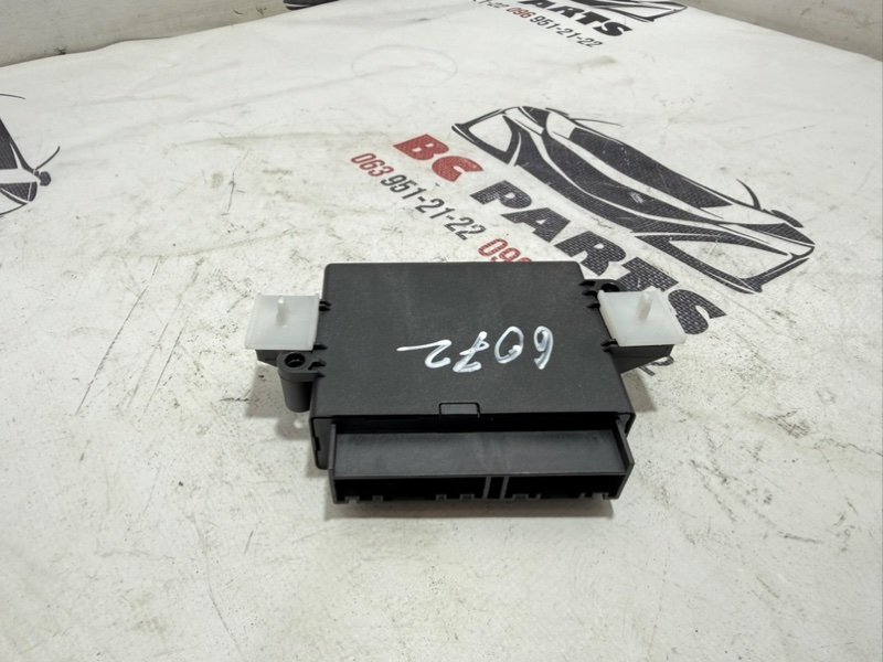 Блок управления парктроником Nissan Rogue T33 2.5 Блок управления парктроником Nissan Rogue T33 2.5
