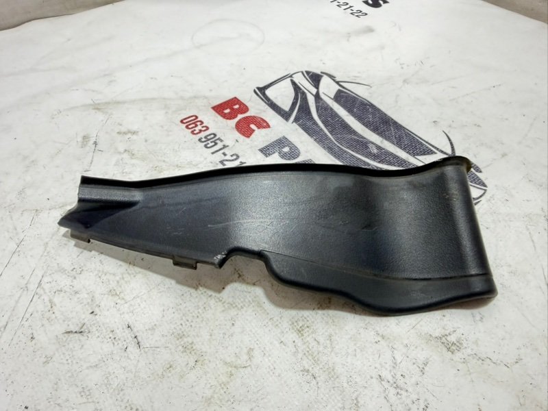 Уголок жабо правый Nissan Rogue 2021 T33 2.5 668946ra1a Б/У