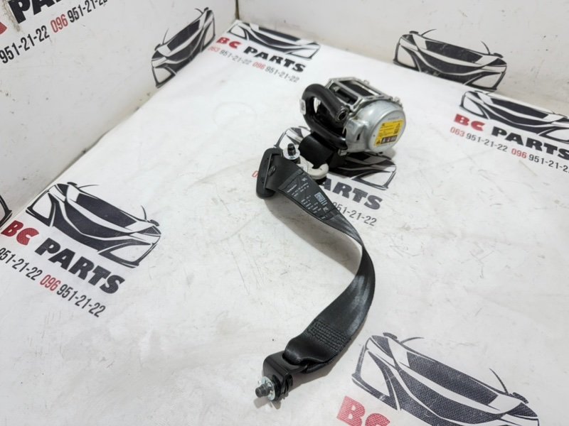 Ремень безопасности задний левый Rogue 2021 T33 2.5