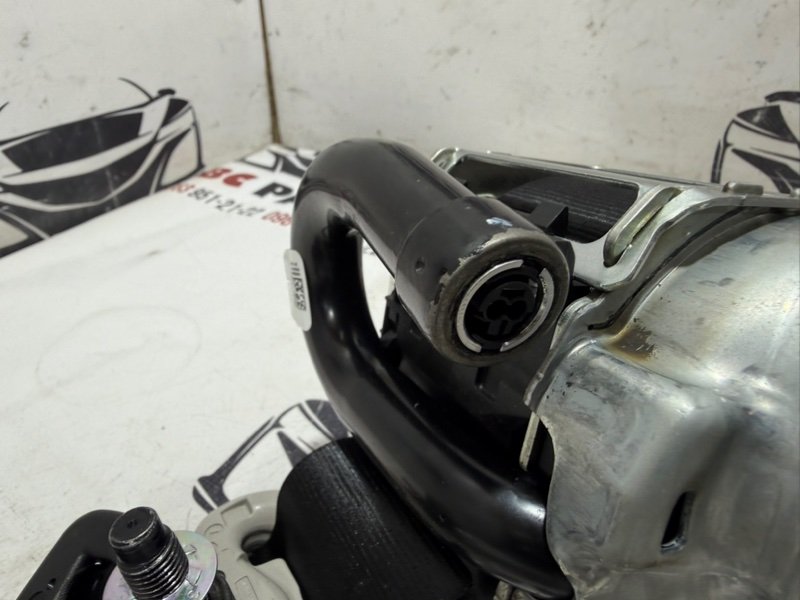 Ремень безопасности задний левый Rogue 2021 T33 2.5