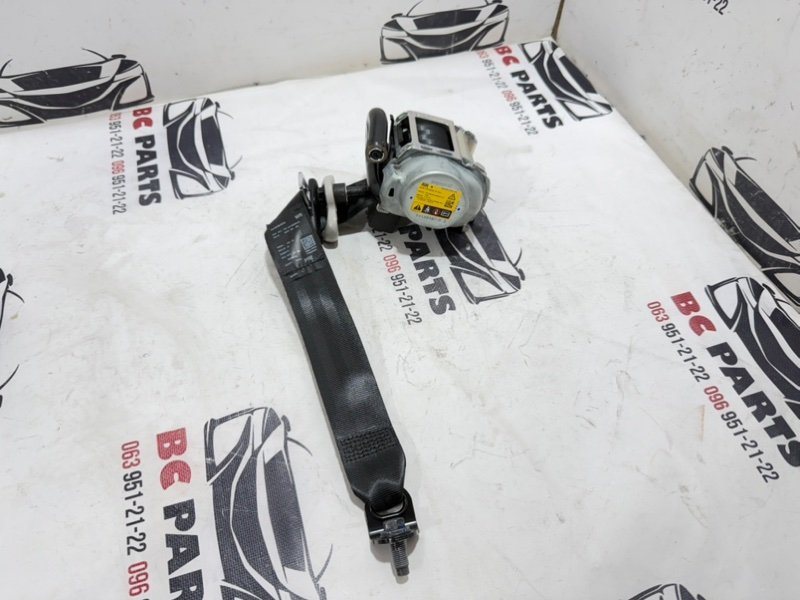 Ремень безопасности задний правый Nissan Rogue 2021 T33 2.5 88884-6RR5A Б/У