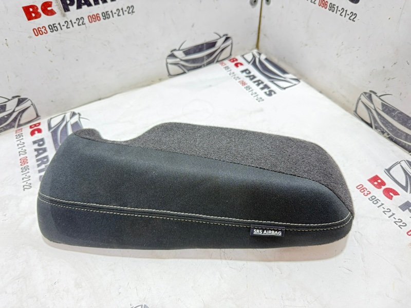 Запчасть подушка безопасности в сиденье задняя левая Nissan Rogue 2021 T33 2.5 886606RG0A Б/У Подушка безопасности в сиденье задняя левая Nissan Rogue 2021 T33 2.5 886606RG0A Б/У