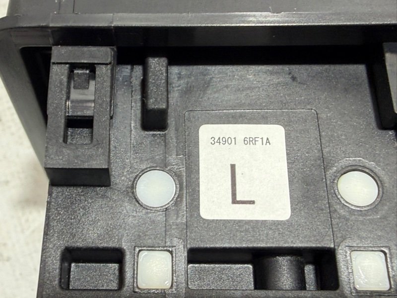 Селектор АКПП Rogue 2021 T33 2.5 Селектор АКПП Rogue 2021 T33 2.5