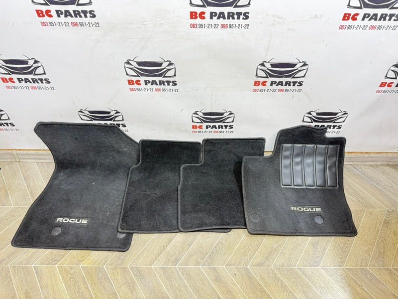 Комплект ковриков салона Nissan Rogue 2021 T33 2.5 T99E26RR0A Б/У