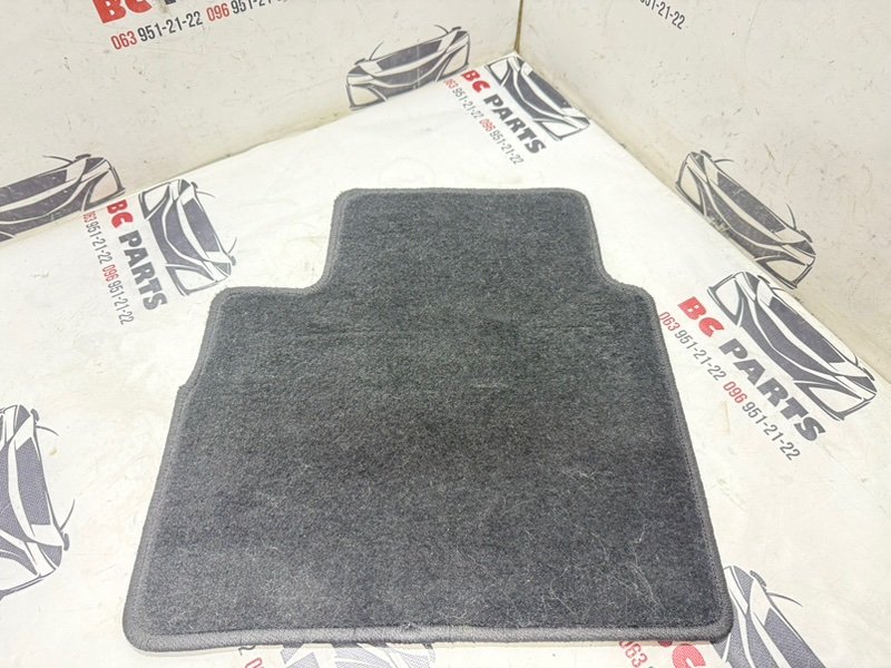 Комплект ковриков салона Rogue 2021 T33 2.5