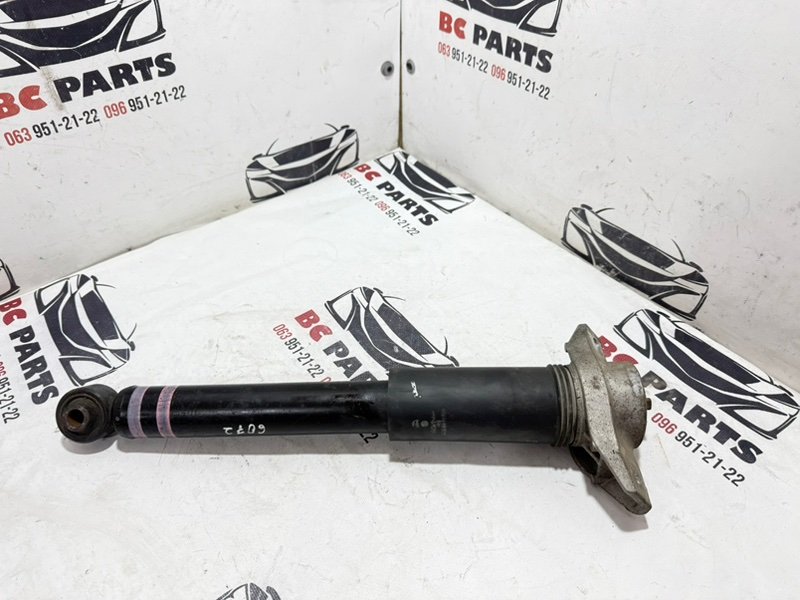 Амортизатор подвески задний Nissan Rogue 2021 T33 2.5 E6210-6RR0E Б/У