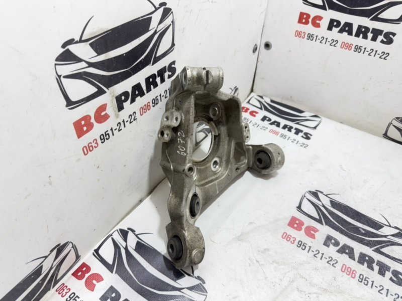 Цапфа задняя правая Rogue 2021 T33 2.5