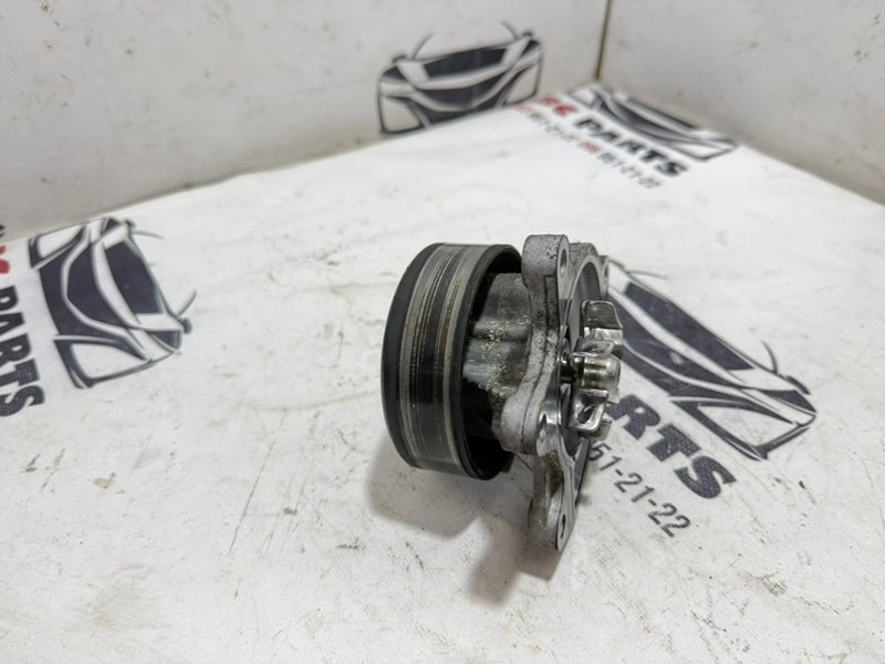 Запчасть помпа водяная (насос) охлаждения Nissan Rogue 2021 T33 2.5 B1010-1KC0C Б/У Помпа водяная (насос) охлаждения Nissan Rogue 2021 T33 2.5 B1010-1KC0C Б/У