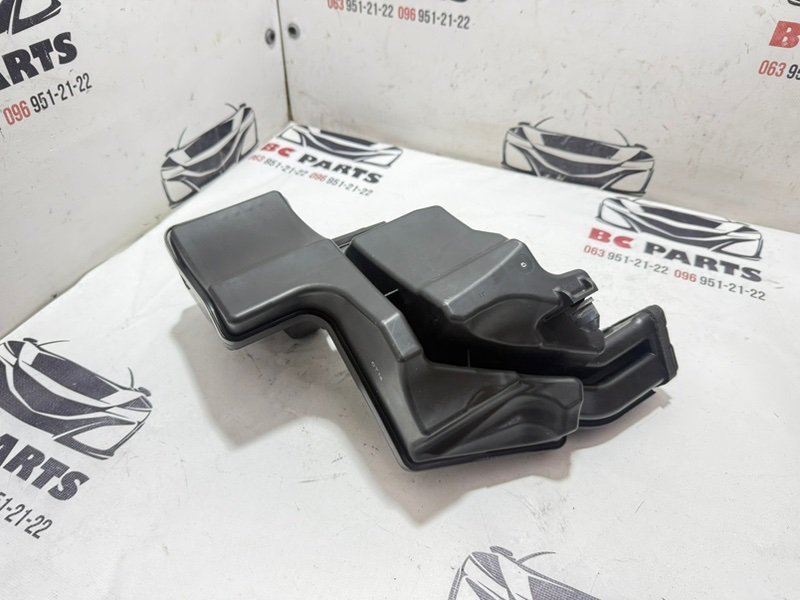 Резонатор воздушного фильтра Rogue 2021 T33 2.5 Резонатор воздушного фильтра Rogue 2021 T33 2.5