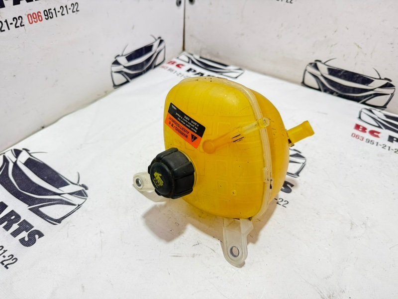 Бачок расширительный Nissan Rogue 2021 T33 2.5 21710-6RC0A Б/У