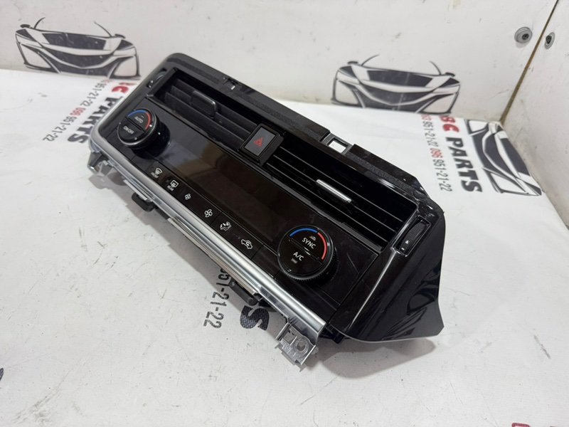 Блок управления климат-контролем Nissan Rogue T33 2.5 Блок управления климат-контролем Nissan Rogue T33 2.5