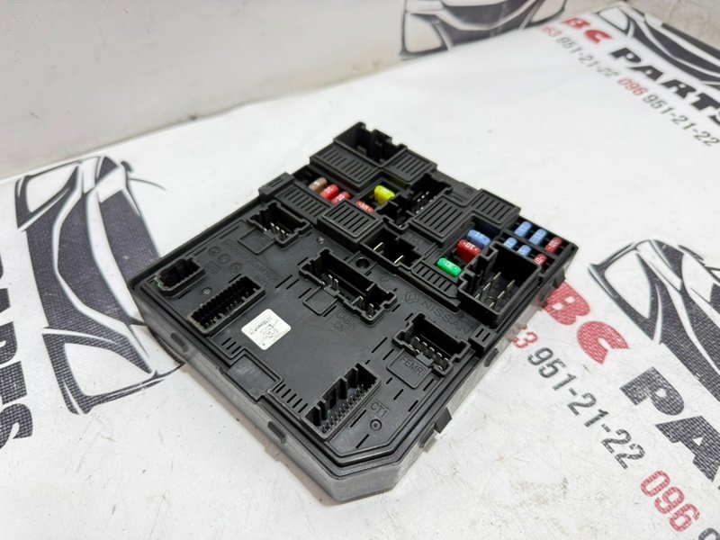 Блок предохранителей Rogue 2016-2020 T32 2.5