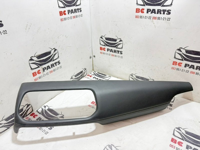 Запчасть накладка торпедо правая Nissan Rogue 2021 T33 2.5 68211-6RB0A Б/У Накладка торпедо правая Nissan Rogue 2021 T33 2.5 68211-6RB0A Б/У