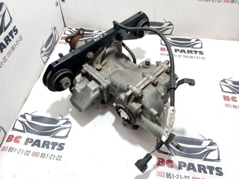 Запчасть редуктор задний Nissan Rogue 2021 T33 2.5 38300-6RE0A Б/У Редуктор задний Nissan Rogue 2021 T33 2.5 38300-6RE0A Б/У