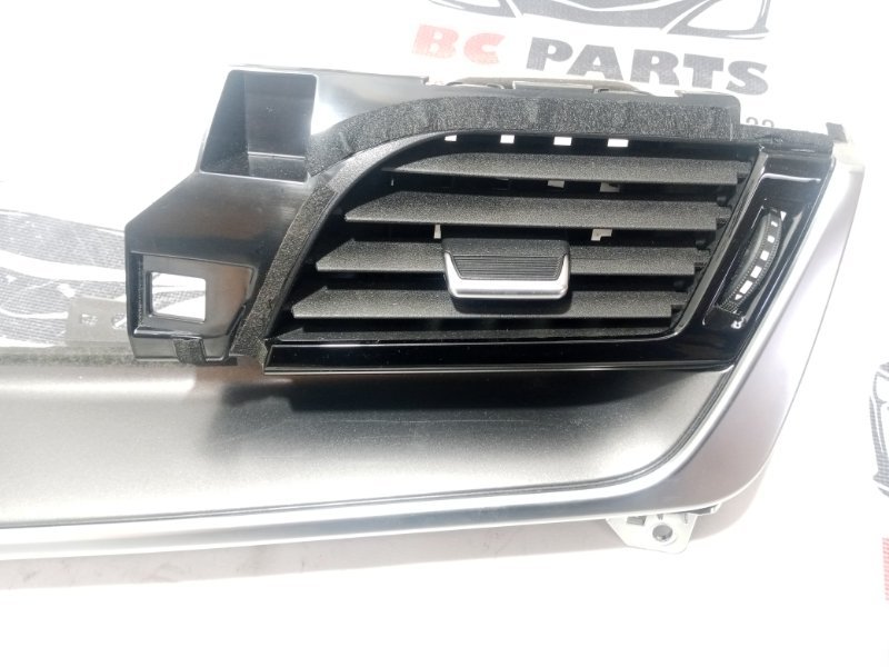 Воздуховод салона правый Rogue 2021 T33 2.5 Воздуховод салона правый Rogue 2021 T33 2.5