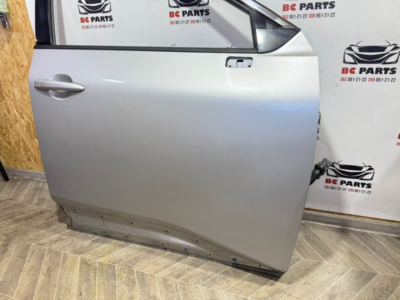 Дверь боковая передняя правая Rogue 2021 T33 2.5 Дверь боковая передняя правая Rogue 2021 T33 2.5