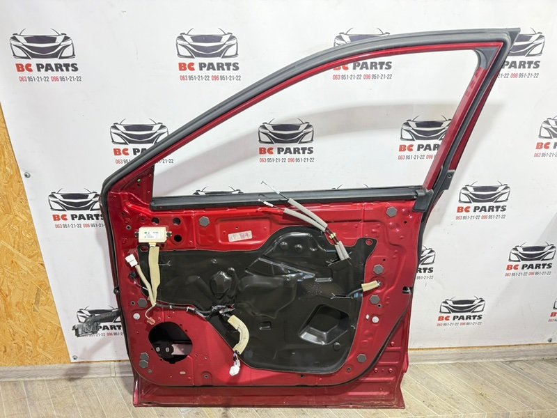 Дверь боковая передняя правая Rogue 2021 T33 2.5