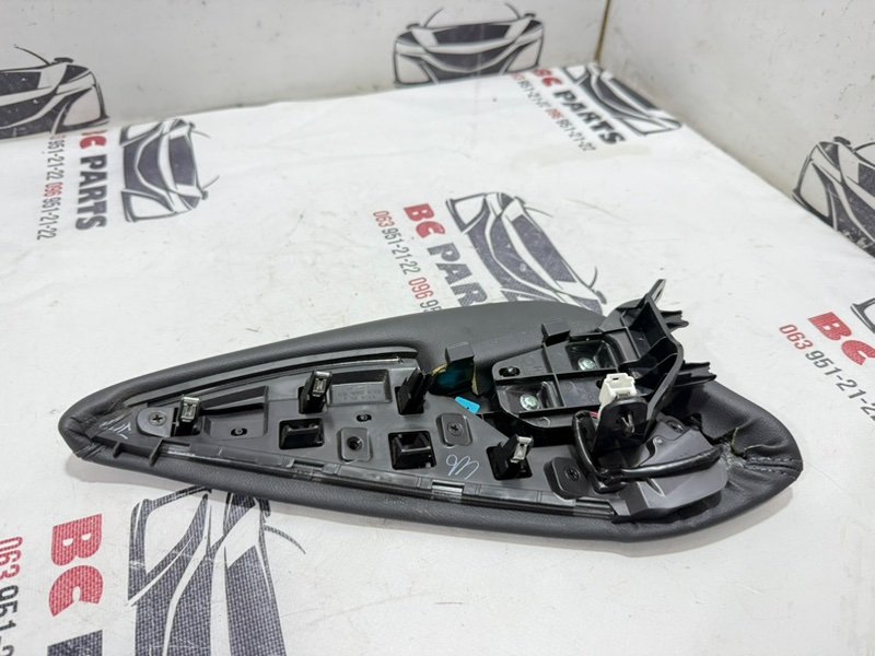 Накладка торпедо левая qashqai 2016-2022 J11 Накладка торпедо левая qashqai 2016-2022 J11