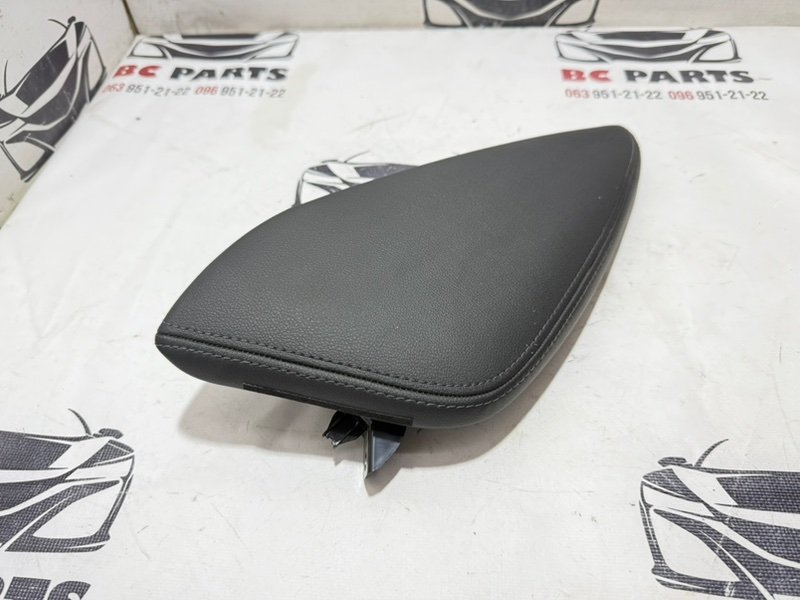 Накладка торпедо правая qashqai 2016-2022 J11 Накладка торпедо правая qashqai 2016-2022 J11