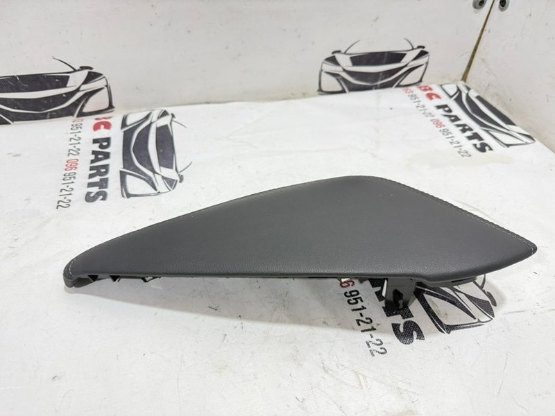 Накладка торпедо правая qashqai 2016-2022 J11 Накладка торпедо правая qashqai 2016-2022 J11