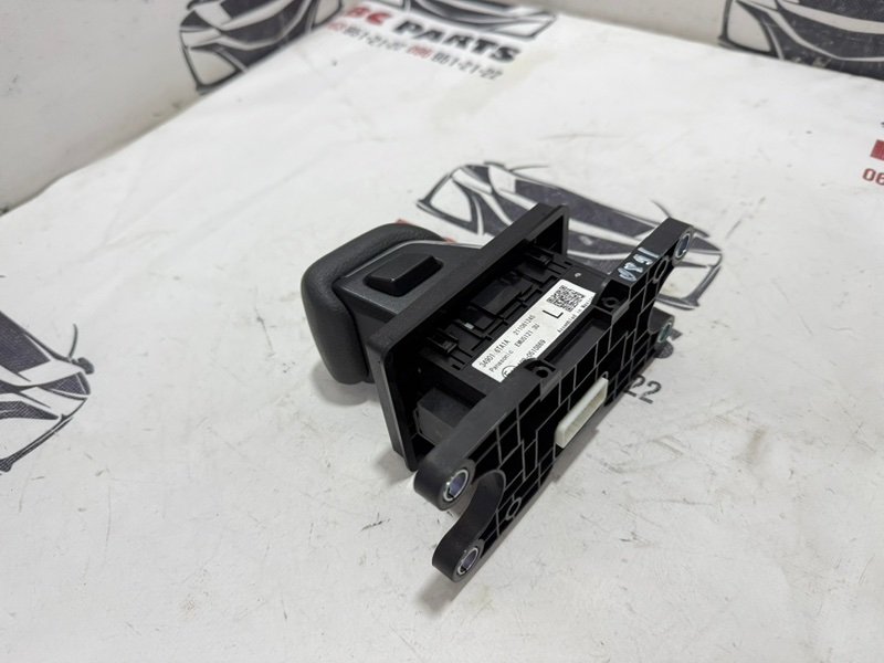 Селектор АКПП Rogue 2021 T33 2.5 Селектор АКПП Rogue 2021 T33 2.5